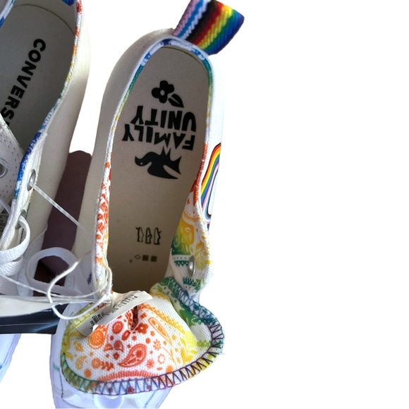 Converse Chuck Taylor All Star Platform Pride Oxford Sneaker - Picture 8 of 9